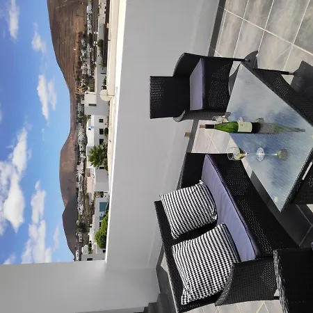 Villa Vista Volcan Yaiza (Lanzarote)
