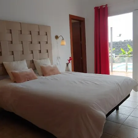 Villa Vista Volcan Yaiza (Lanzarote)